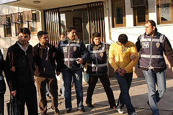 Tarsus'ta uyuşturucu operasyonu 