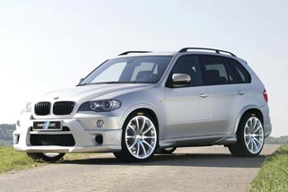 Yeni X5'e yeni body kit 